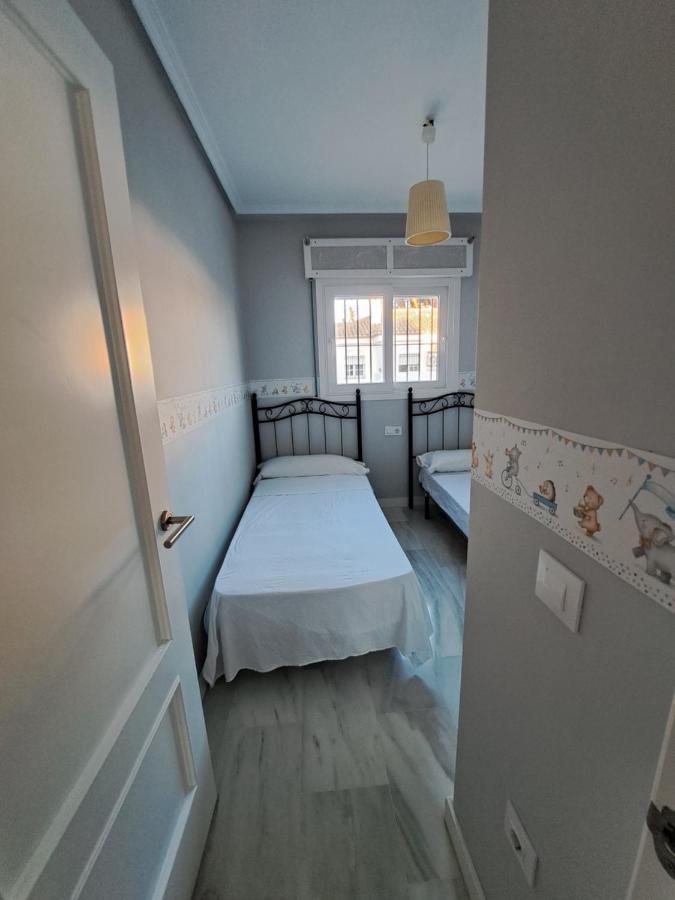 Apartamento Pinares Del Atlantico Chiclana de la Frontera Exterior foto
